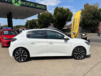 Used Peugeot 208 2020 for sale - 75669357: Photo