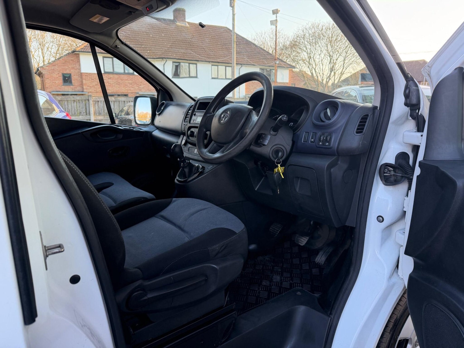 Used Vauxhall Vivaro 2016 for sale - 77957314: Photo 17