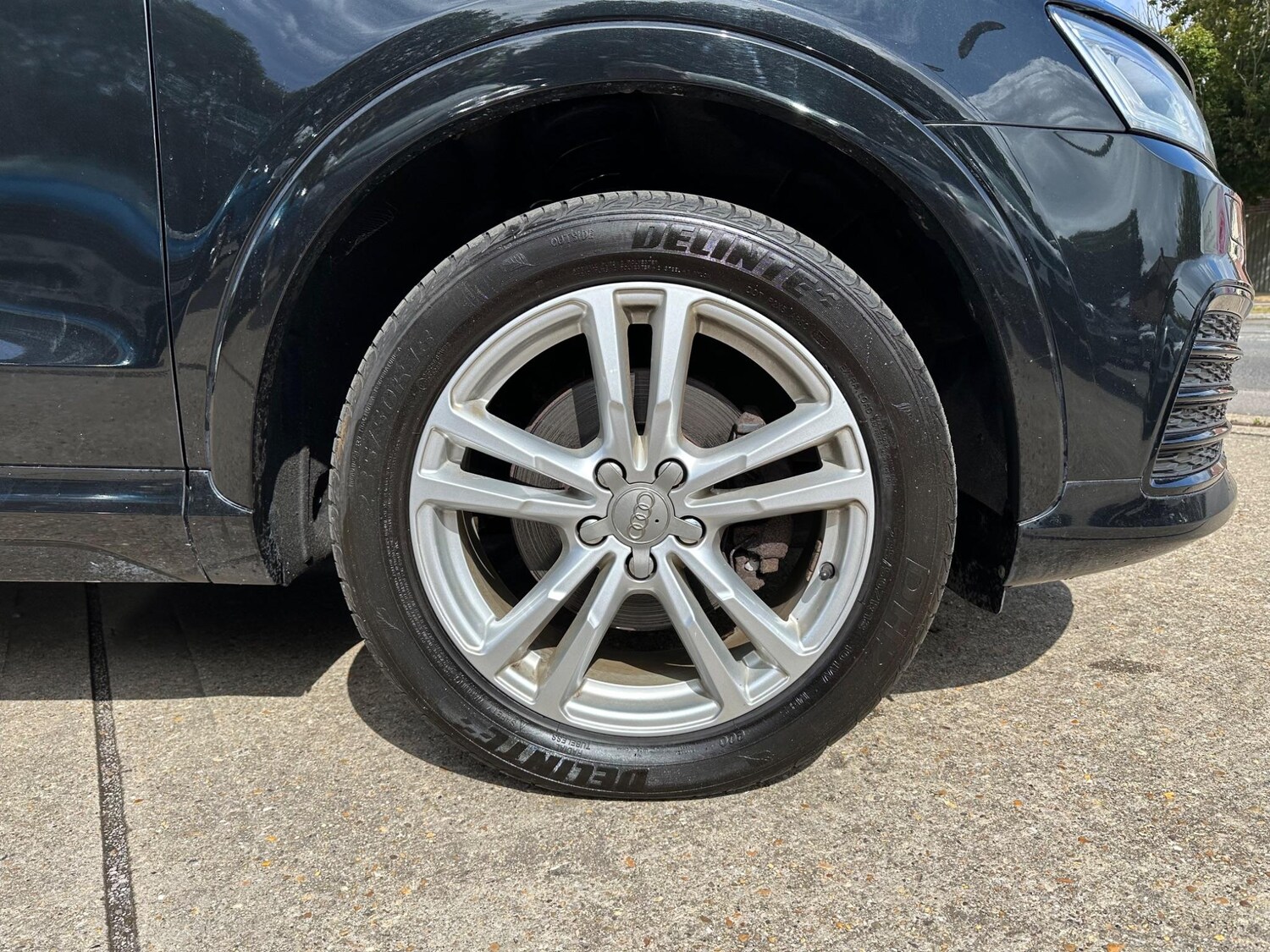 Vehicle 29