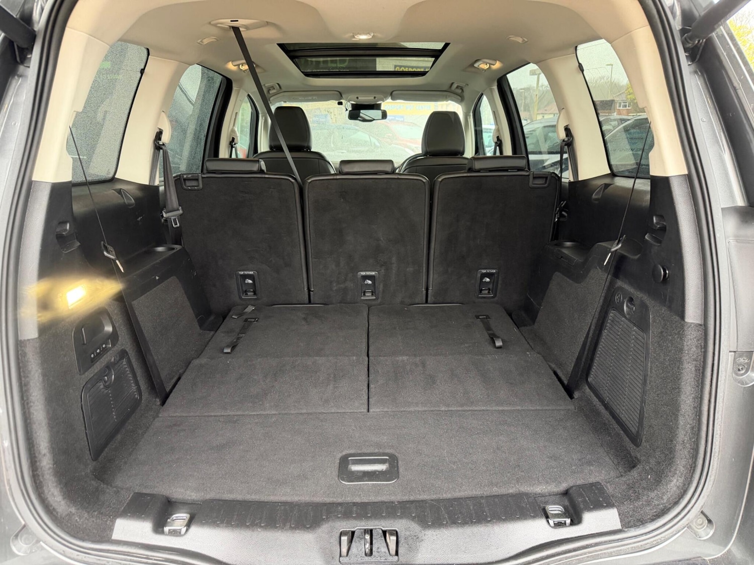 Used Ford Galaxy 2019 for sale - 78047939: Photo 10