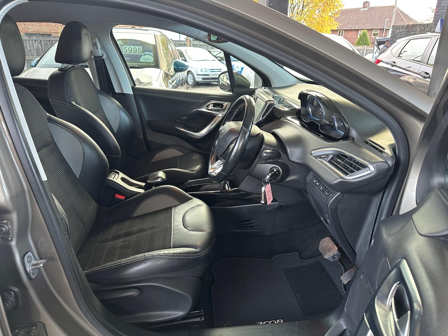 Used Peugeot 2008 for sale - 76472922: Photo 17