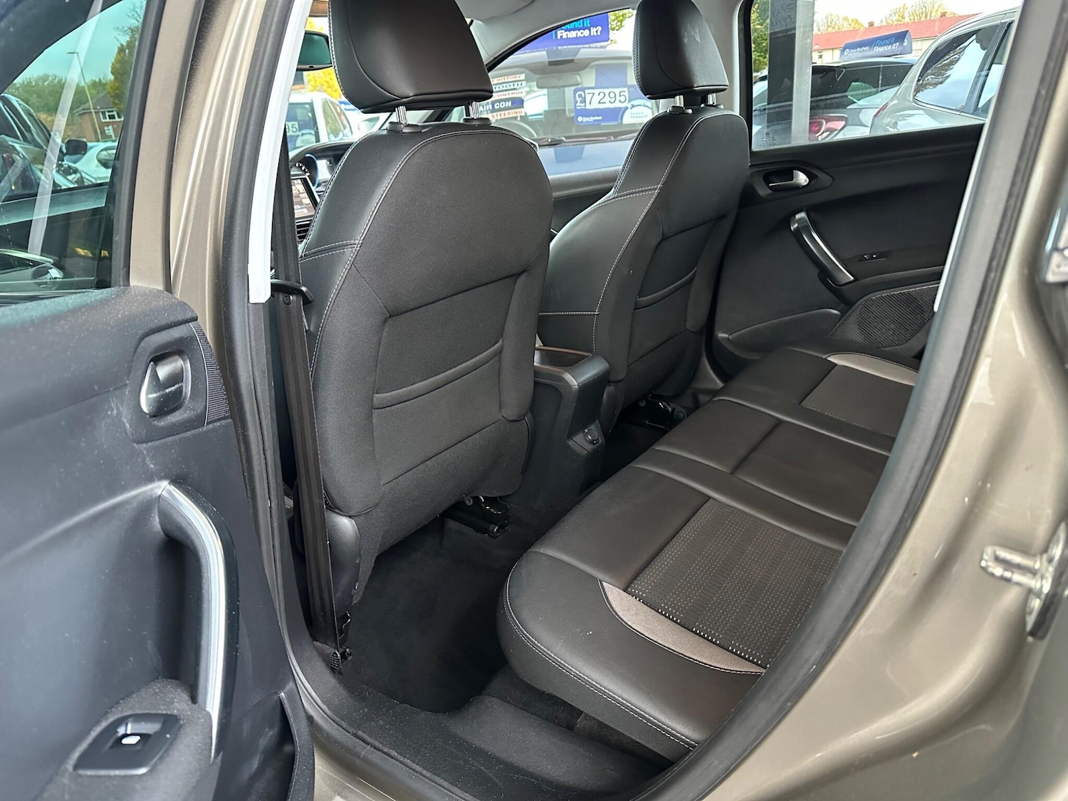 Used Peugeot 2008 for sale - 76472922: Photo 23