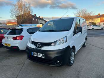 Used Nissan NV200 2018 for sale - 72902096: Photo