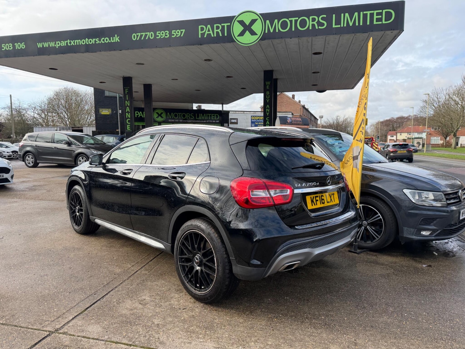 Used Mercedes-Benz GLA 2016 for sale - 77412337: Photo 2
