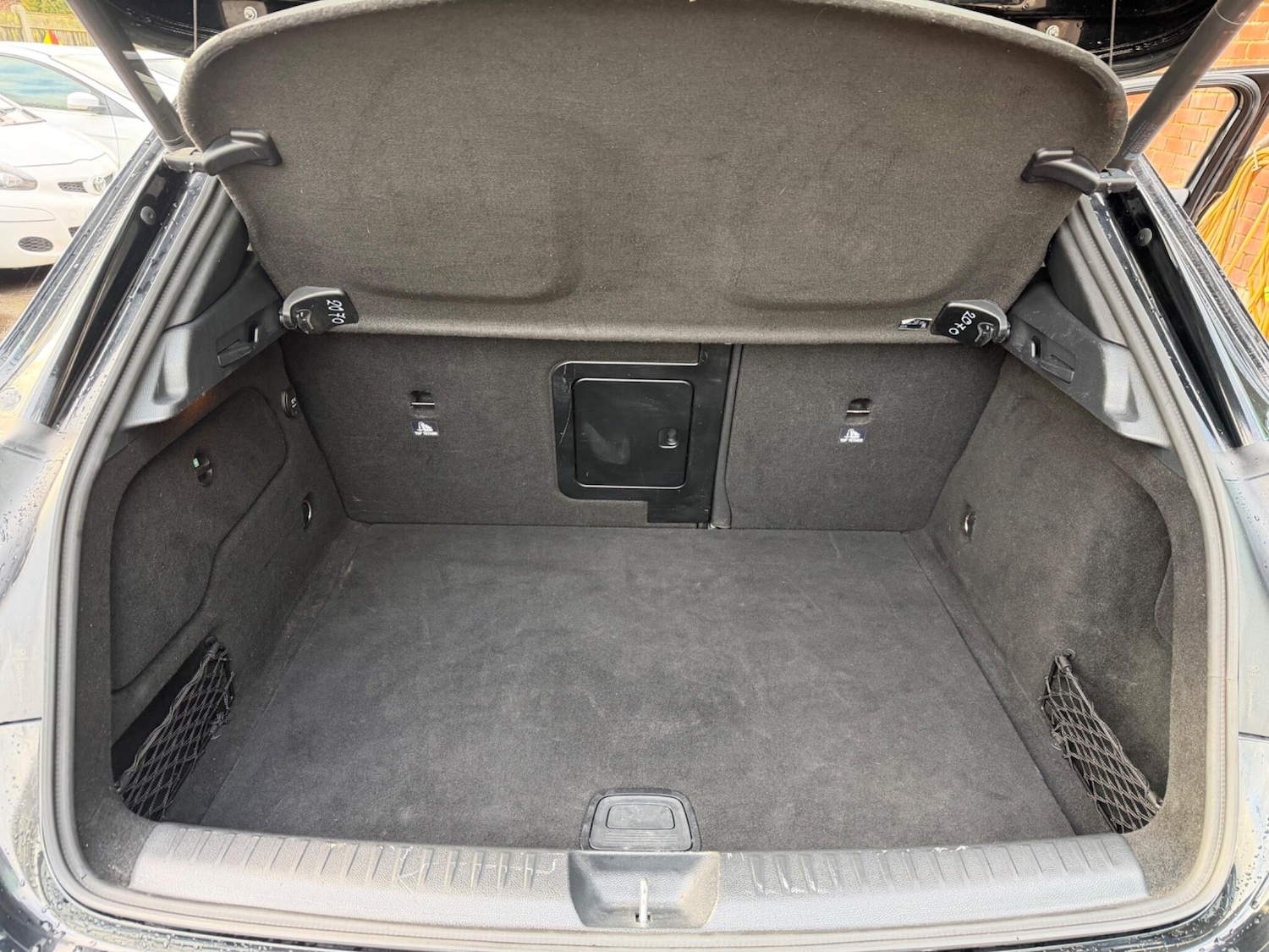 Used Mercedes-Benz GLA 2016 for sale - 77412337: Photo 9