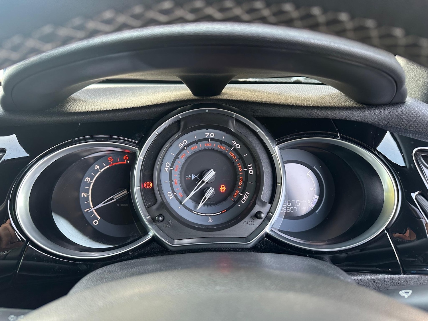 Used DS Automobiles DS 3 2017 for sale - 76887479: Photo 12