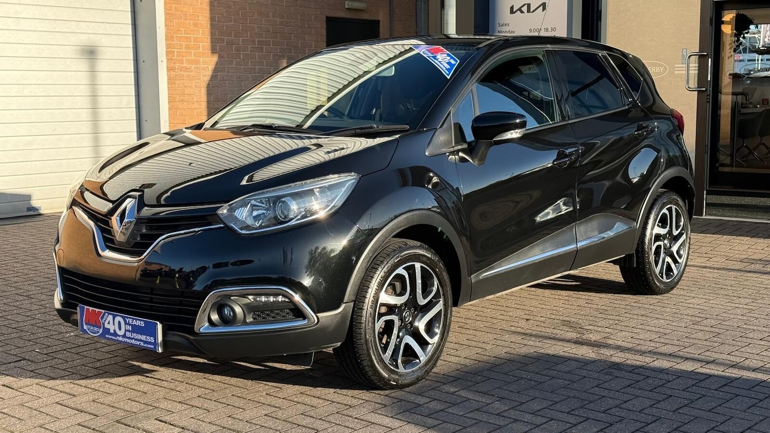 Used Renault Captur 2017 for sale - 76366574: Photo 4
