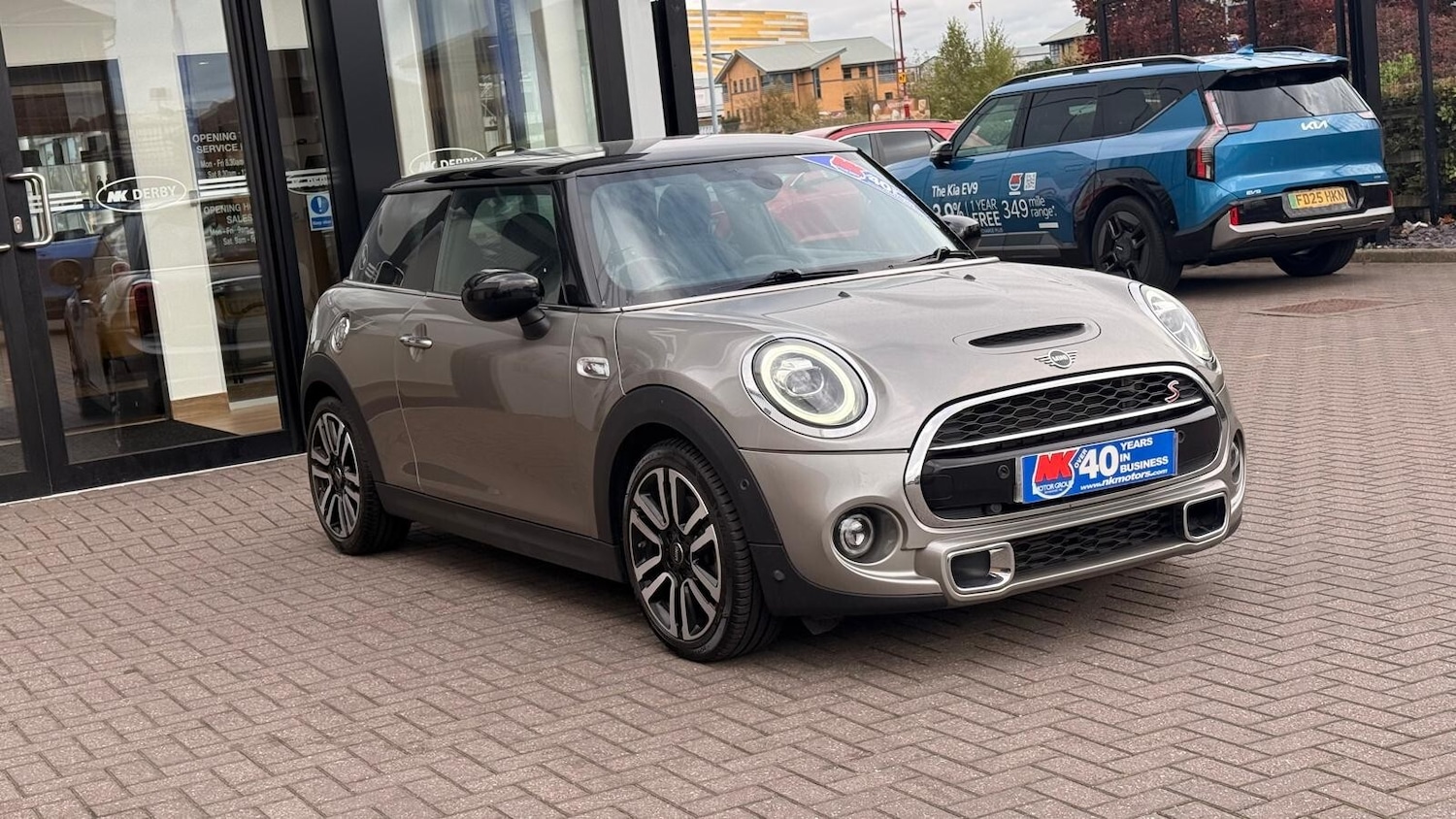 Used MINI Hatch 2019 for sale - 76204014: Photo 10