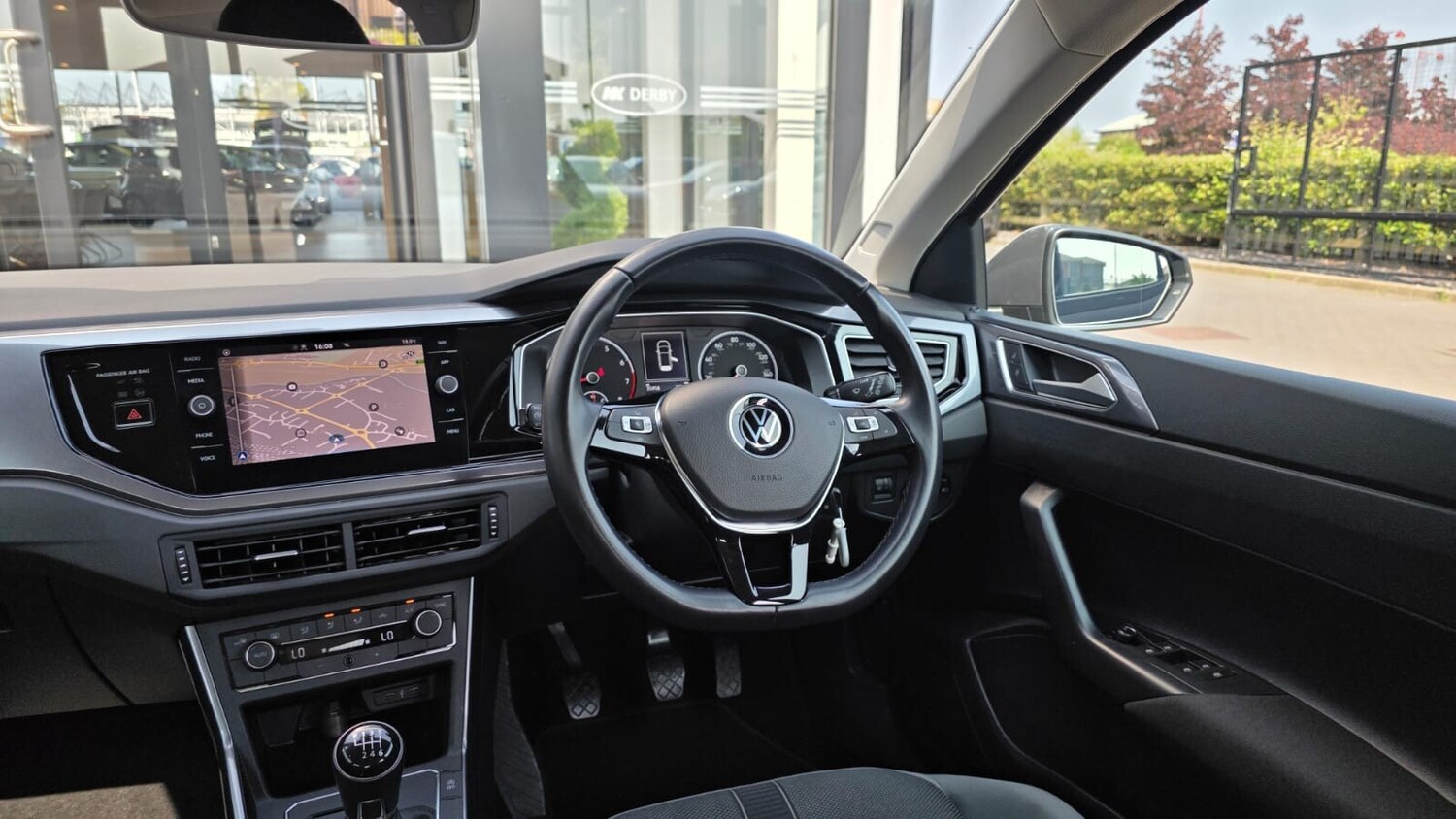 Used Volkswagen Polo 2021 for sale - 76055712: Photo 18