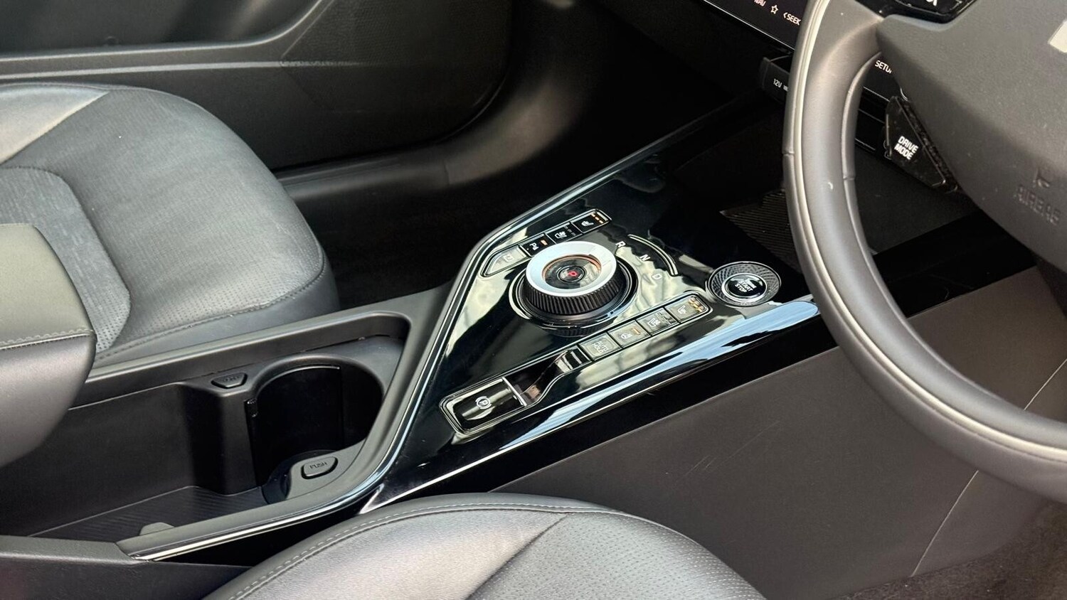 Used Kia Niro 2025 for sale - 76842092: Photo 22