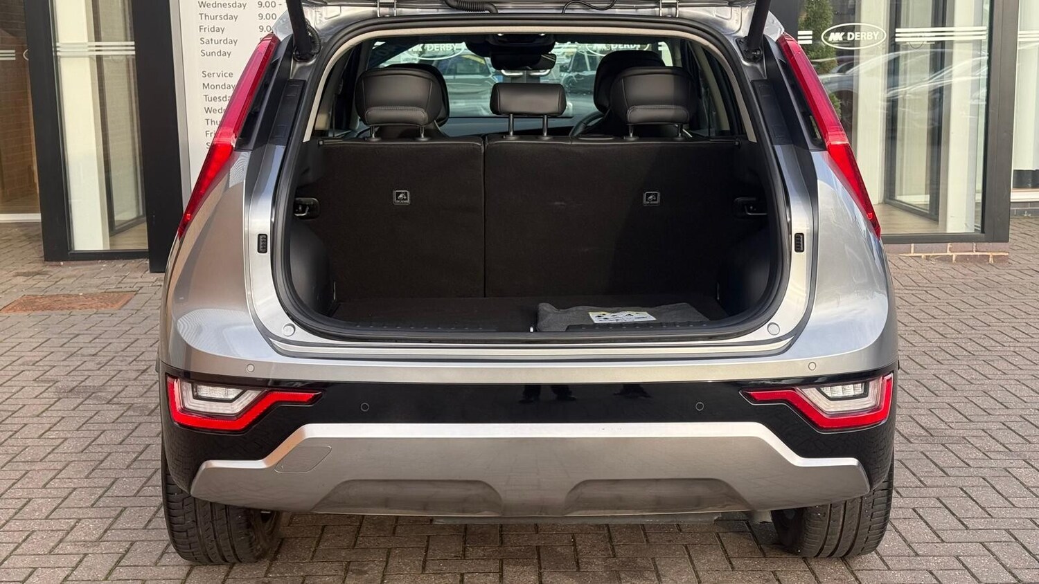 Used Kia Niro 2025 for sale - 76842092: Photo 9