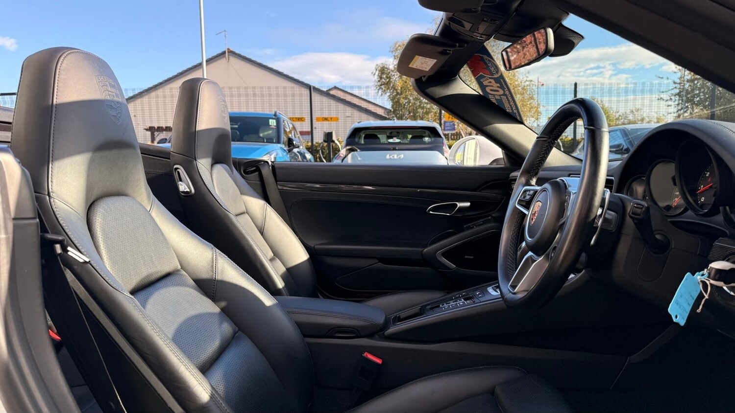 Used Porsche 911 2018 for sale - 76190992: Photo 39