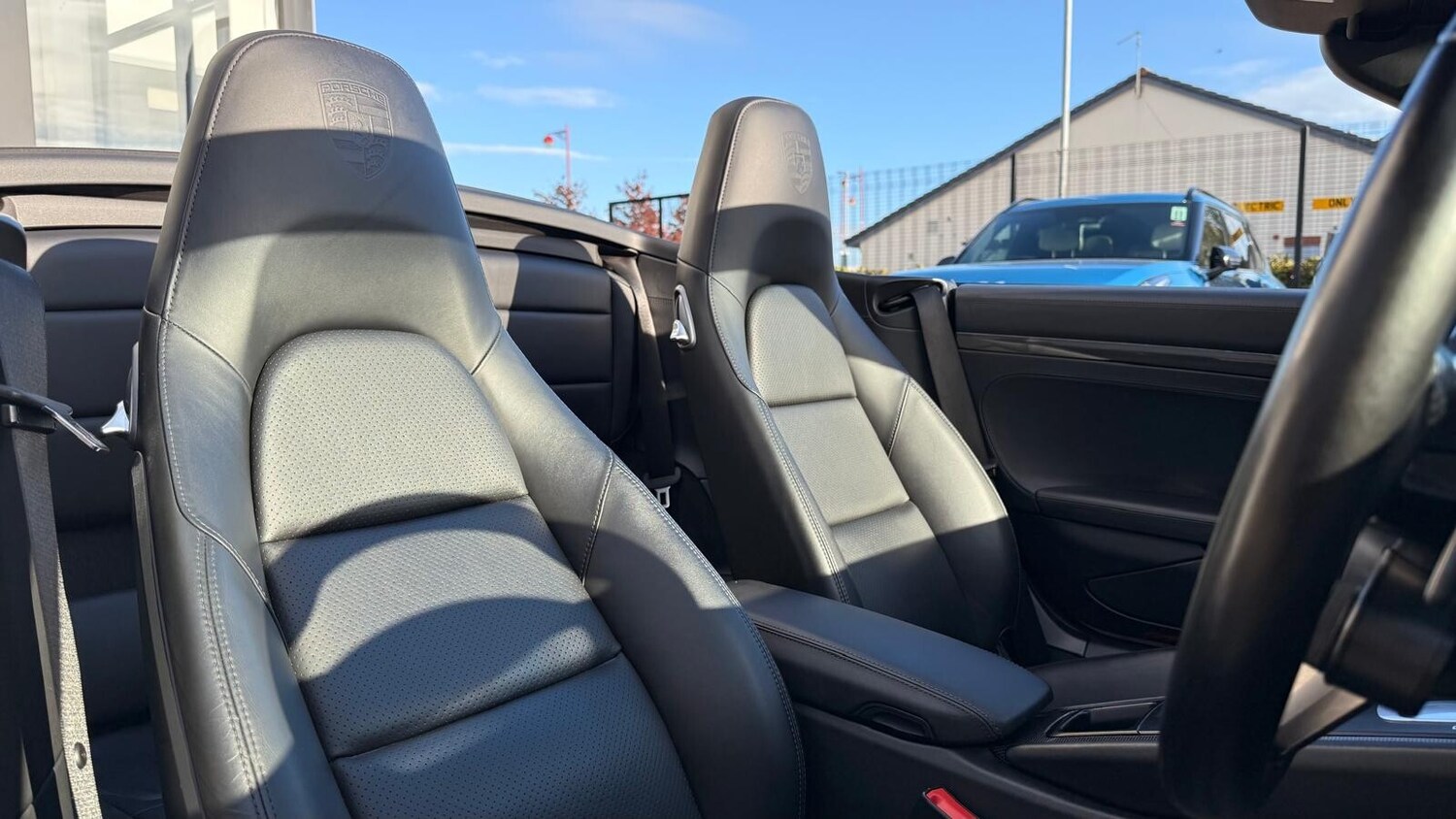 Used Porsche 911 2018 for sale - 76190992: Photo 42