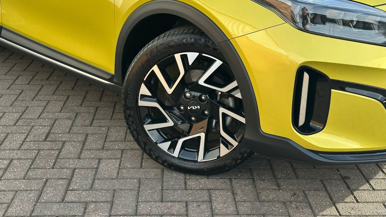 Used Kia XCeed 2023 for sale - 76007926: Photo 16