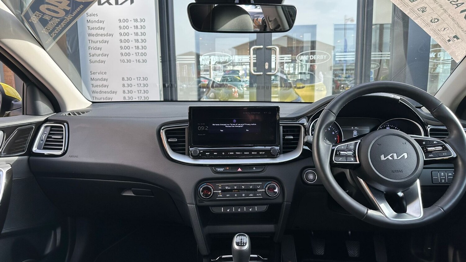 Used Kia XCeed 2023 for sale - 76007926: Photo 17