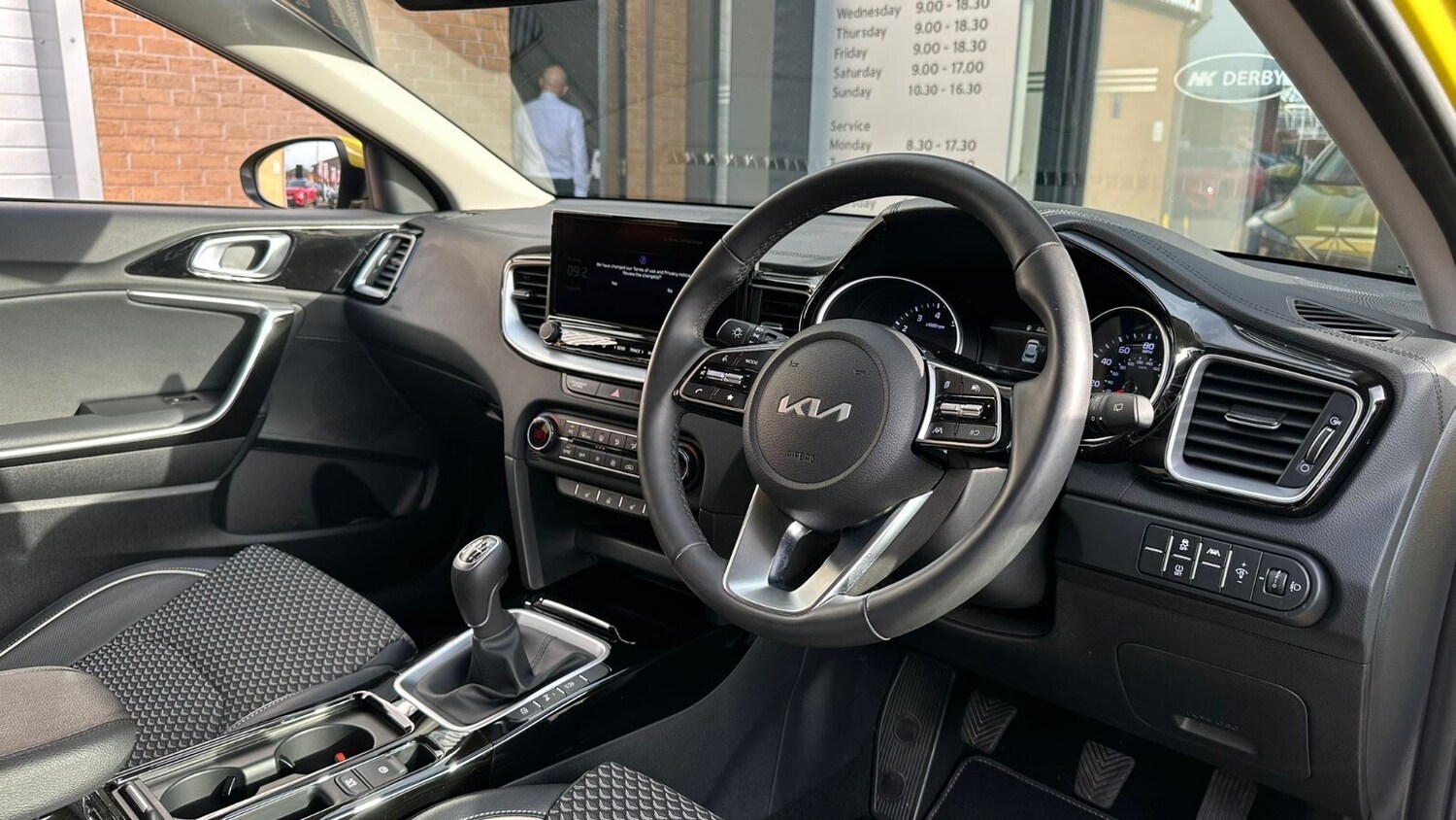 Used Kia XCeed 2023 for sale - 76007926: Photo 25