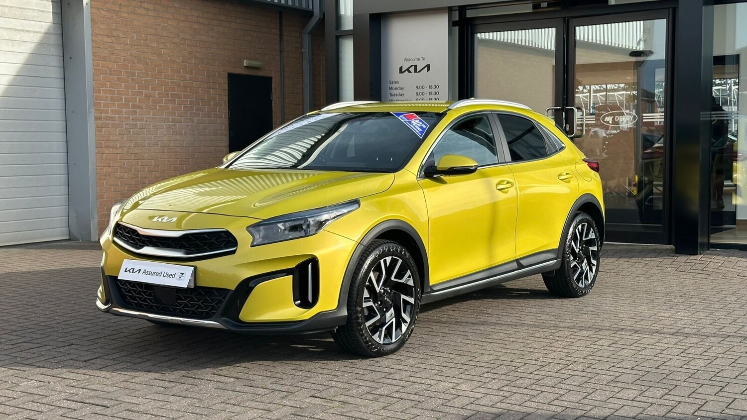 Used Kia XCeed 2023 for sale - 76007926: Photo 4