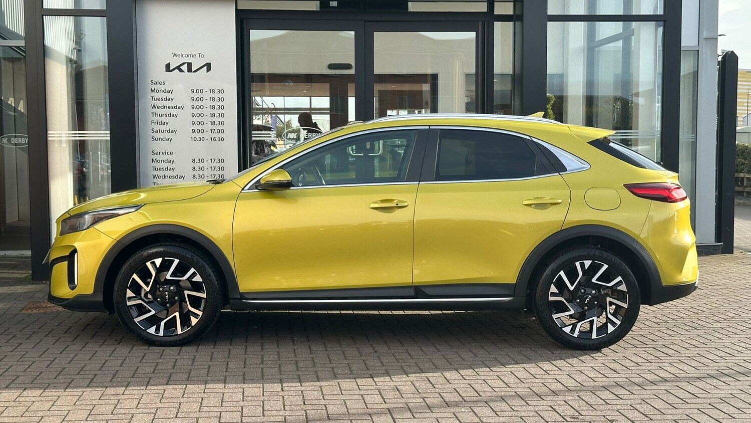 Used Kia XCeed 2023 for sale - 76007926: Photo 5