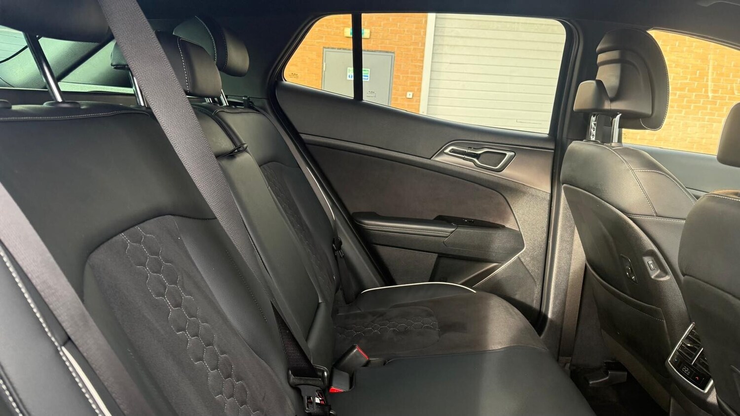 Used Kia Sportage 2025 for sale - 76640199: Photo 25