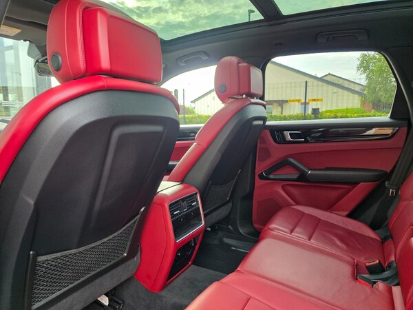 Used Porsche Cayenne 2018 for sale - 75660353: Photo 36