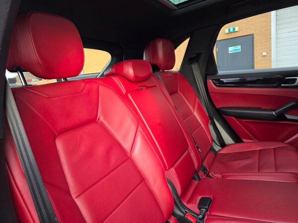 Used Porsche Cayenne 2018 for sale - 75660353: Photo 37