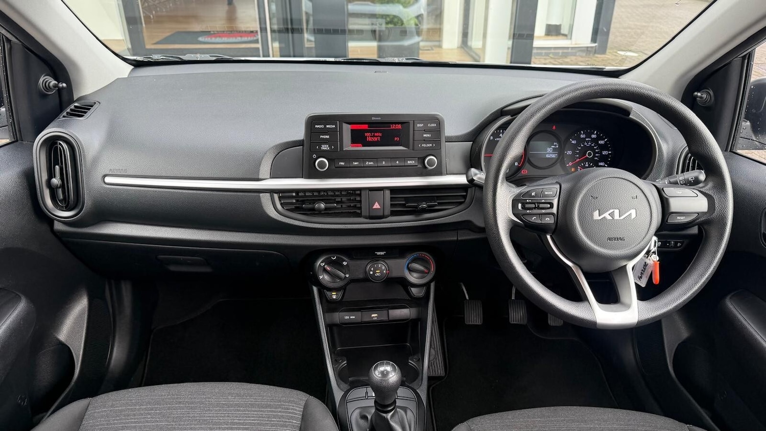 Used Kia Picanto 2022 for sale - 76321874: Photo 14