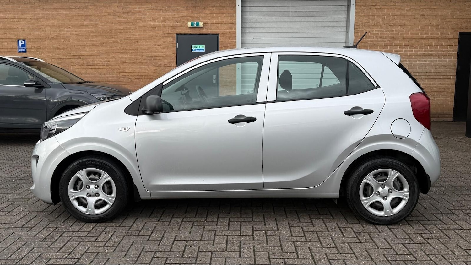 Used Kia Picanto 2022 for sale - 76321874: Photo 5