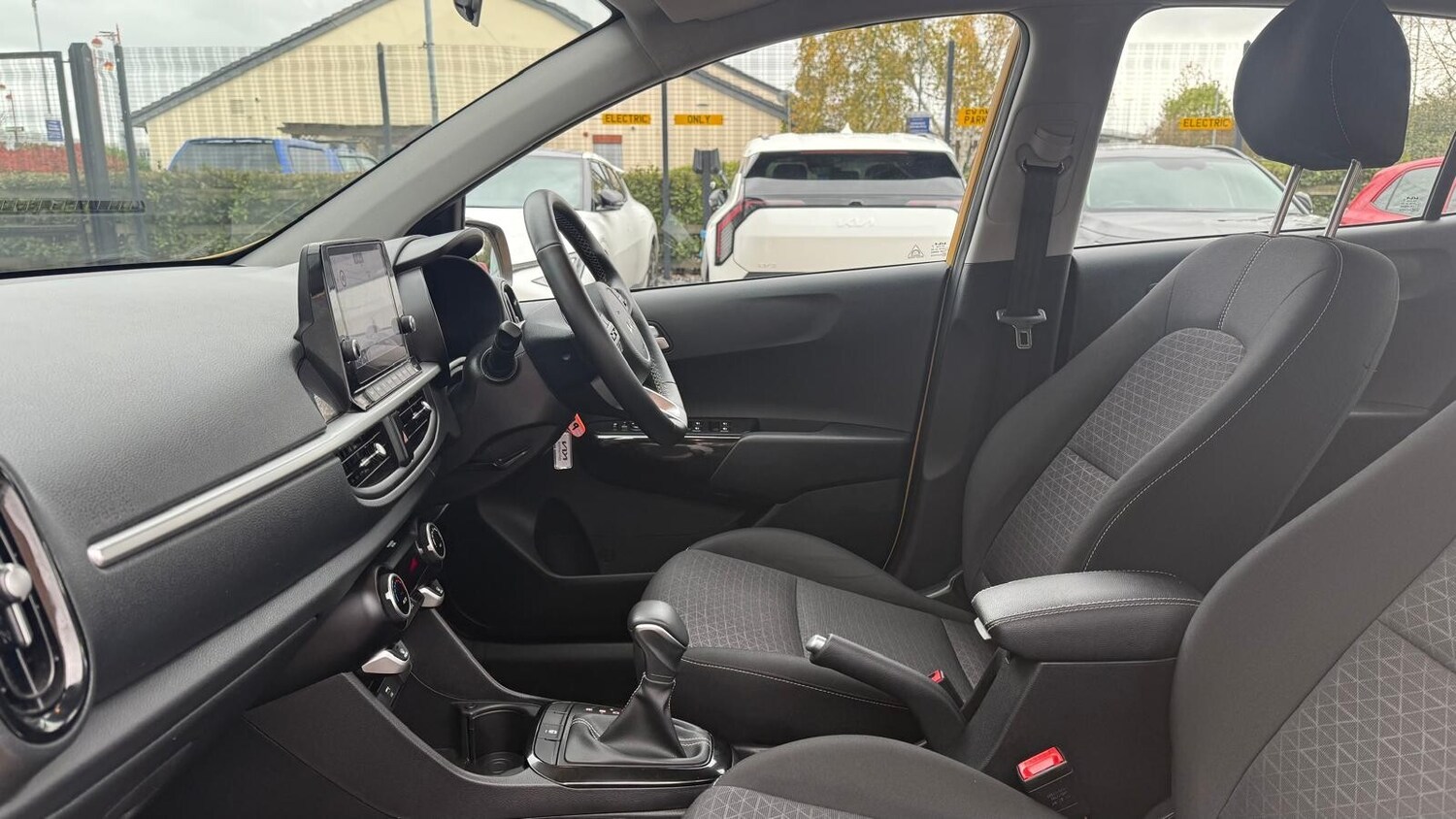 Used Kia Picanto 2023 for sale - 76487336: Photo 23