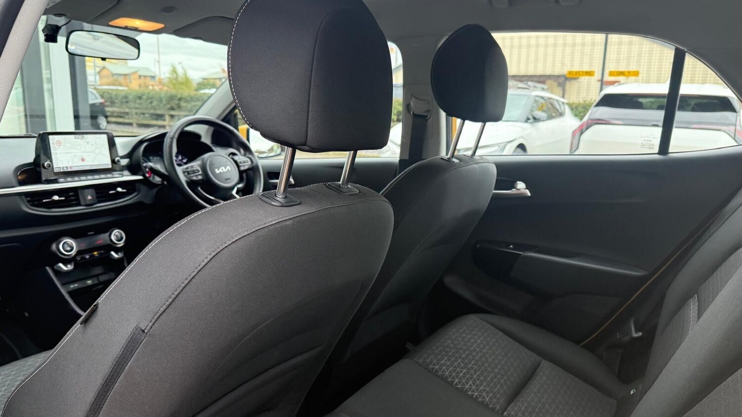 Used Kia Picanto 2023 for sale - 76487336: Photo 24