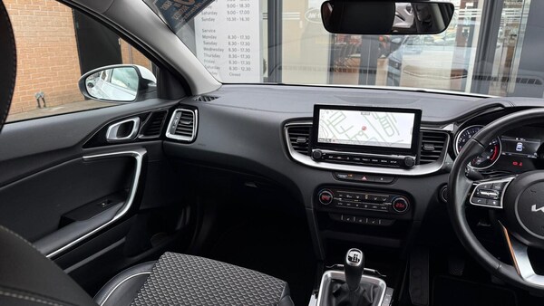 Used Kia XCeed 2023 for sale - 76203815: Photo 19