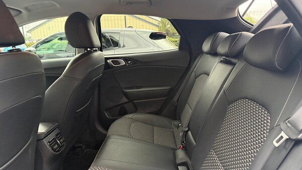 Used Kia XCeed 2023 for sale - 76203815: Photo 23