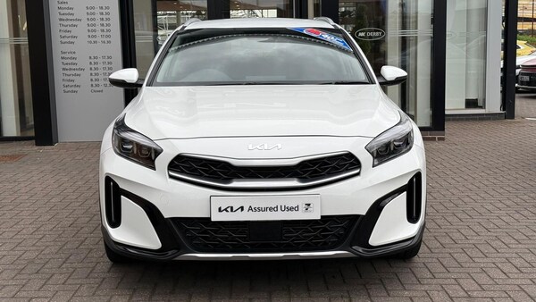 Used Kia XCeed 2023 for sale - 76203815: Photo 3