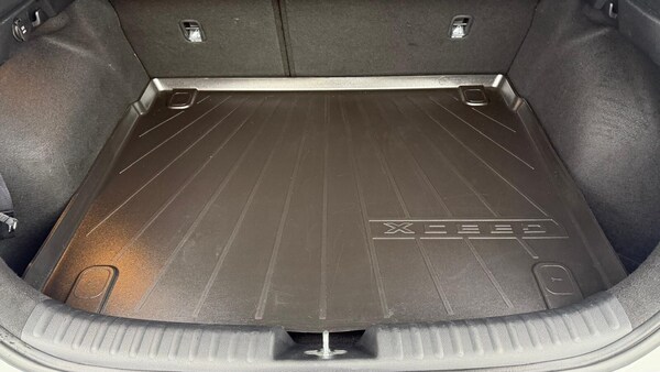 Used Kia XCeed 2023 for sale - 76203815: Photo 8