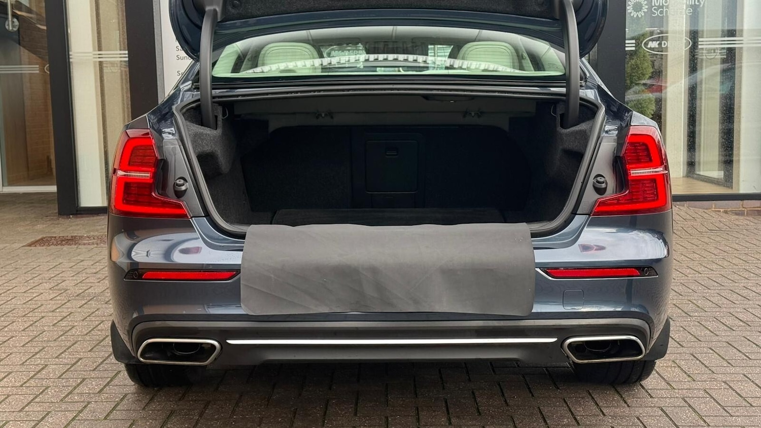 Used Volvo S60 2020 for sale - 76948338: Photo 10