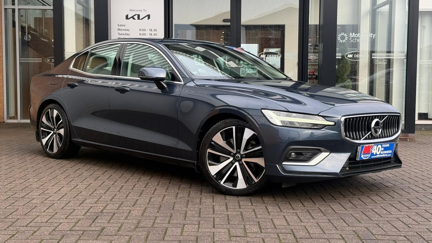 Used Volvo S60 2020 for sale - 76948338: Photo 2