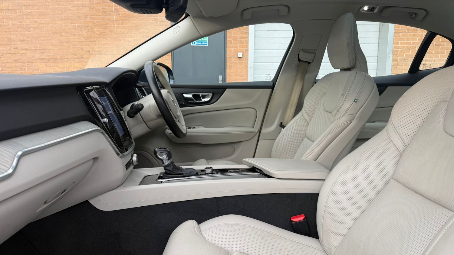 Used Volvo S60 2020 for sale - 76948338: Photo 21