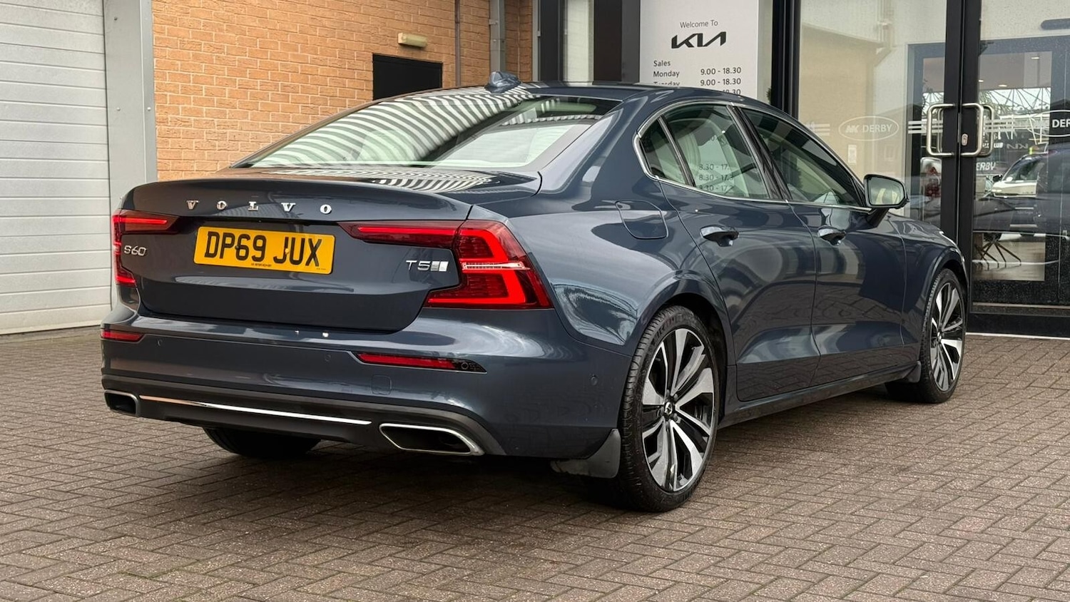 Used Volvo S60 2020 for sale - 76948338: Photo 7