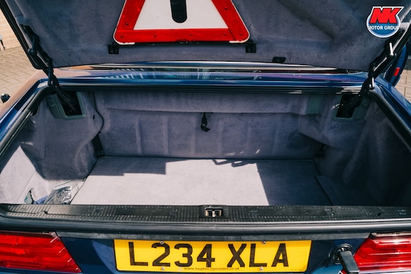 Used Mercedes-Benz S-Class 1994 for sale - 75405968: Photo 15