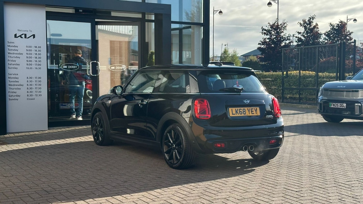 Used MINI Hatch 2018 for sale - 76055760: Photo 11