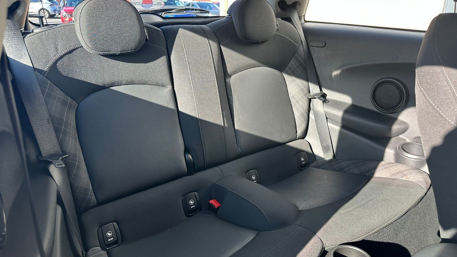 Used MINI Hatch 2018 for sale - 76055760: Photo 21