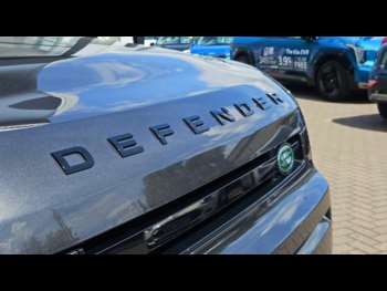 Used Land Rover Defender 2022 for sale - 75077254: Photo