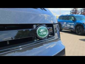 Used Land Rover Defender 2022 for sale - 75077254: Photo
