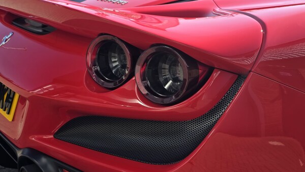 Used Ferrari F8 Spider 2021 for sale - 75660257: Photo 25