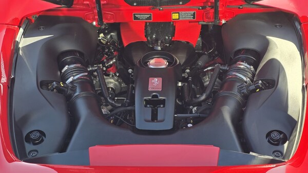 Used Ferrari F8 Spider 2021 for sale - 75660257: Photo 59