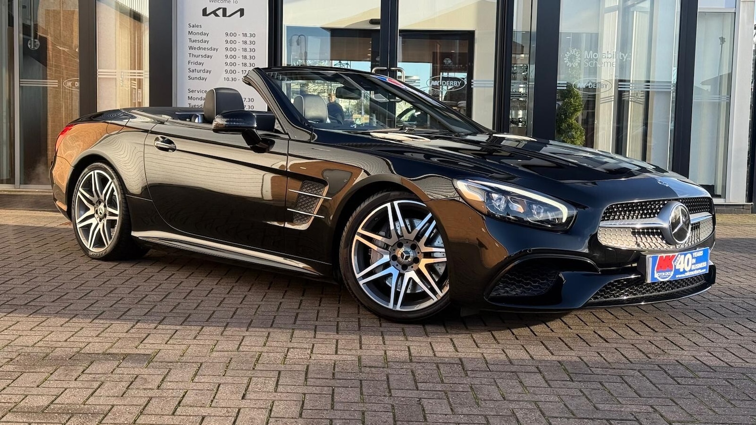 Used Mercedes-Benz SL 2018 for sale - 76568106: Photo 2