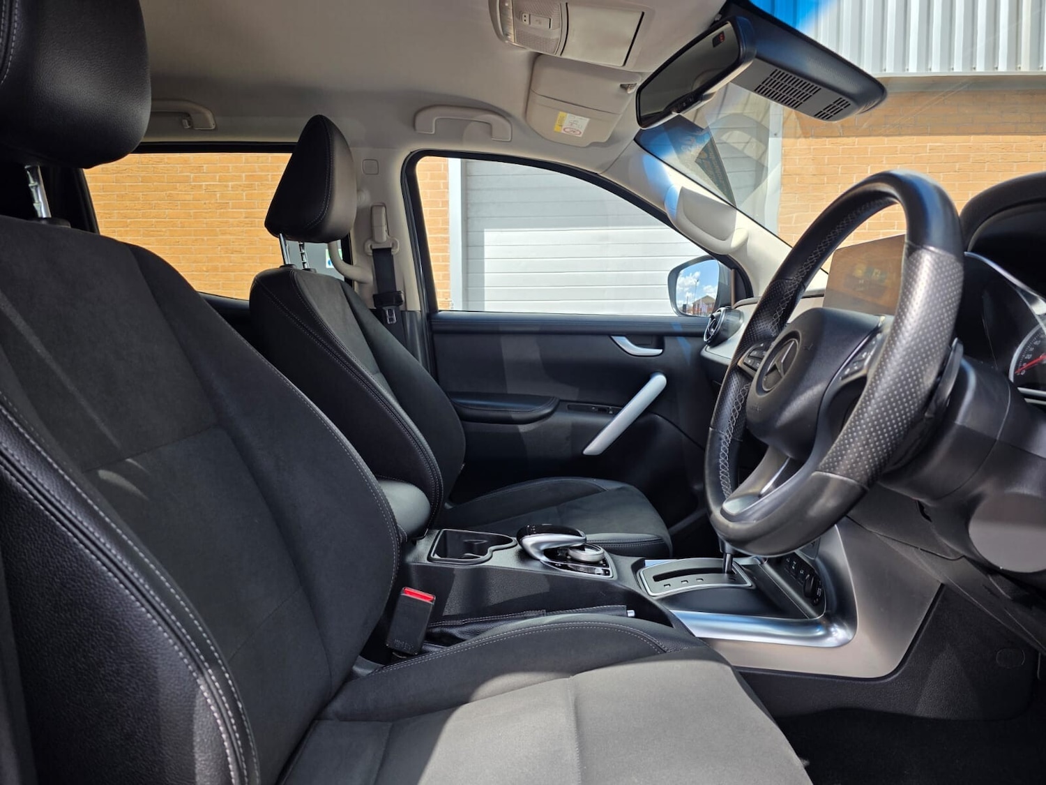 Vehicle 29