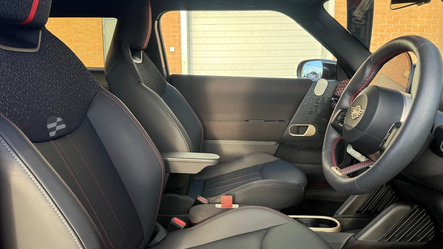 Used MINI Cooper 2024 for sale - 76630290: Photo 24