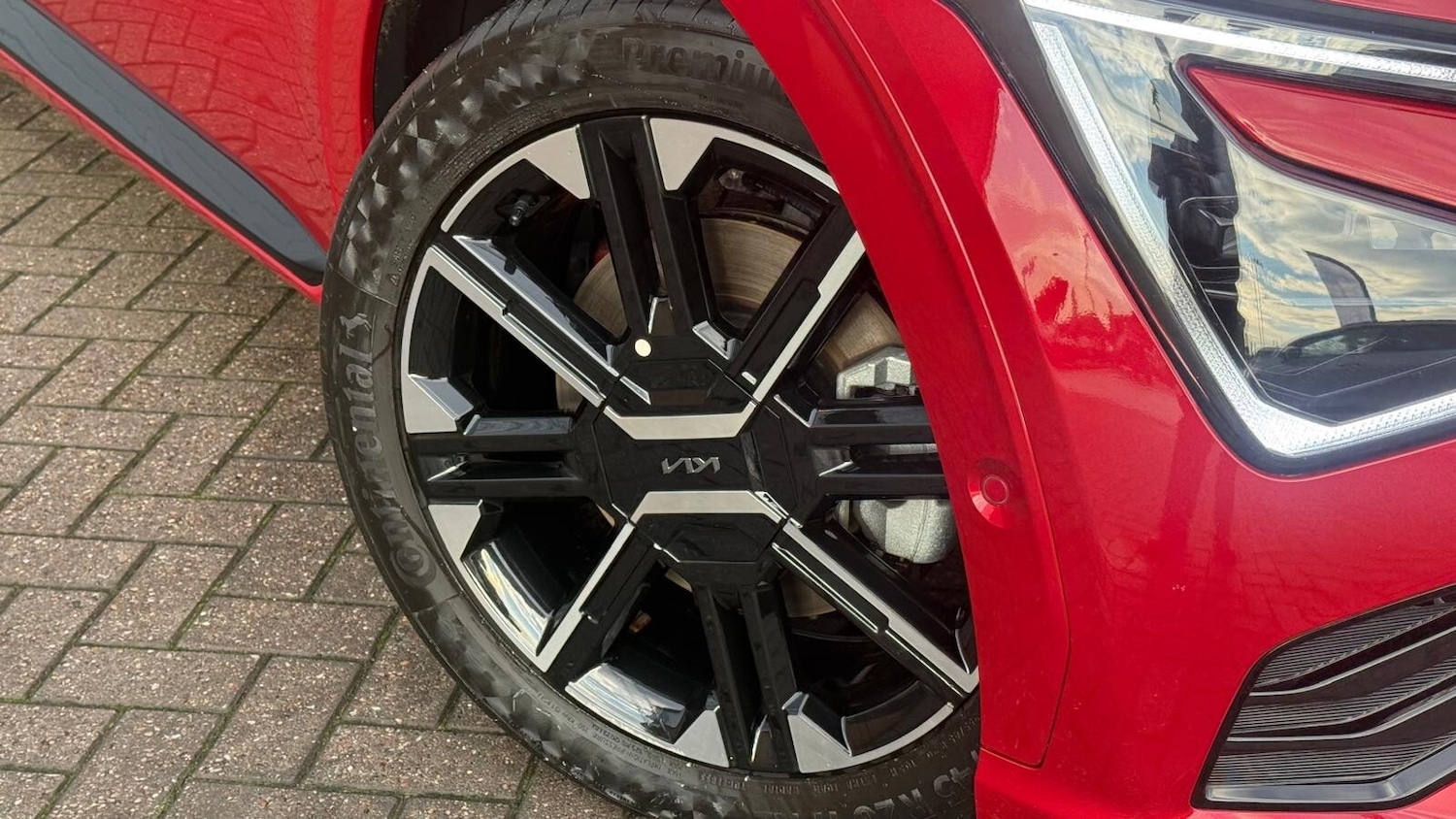 Used Kia EV6 2024 for sale - 76514915: Photo 15