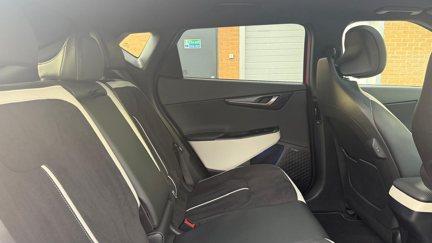 Used Kia EV6 2024 for sale - 76514915: Photo 34