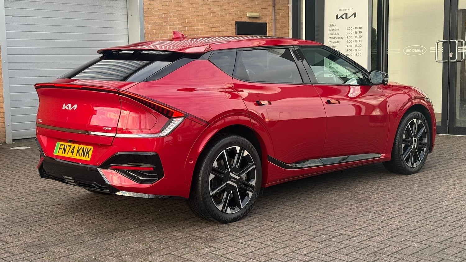 Used Kia EV6 2024 for sale - 76514915: Photo 6